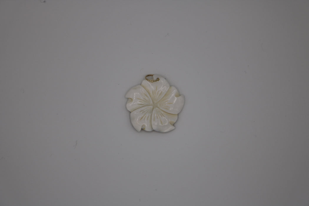 The Maui Shell Pendant