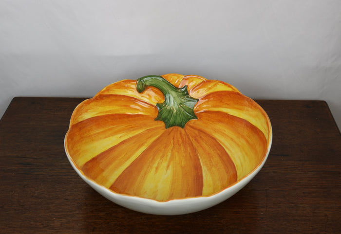 Seasonal Serving Dishes